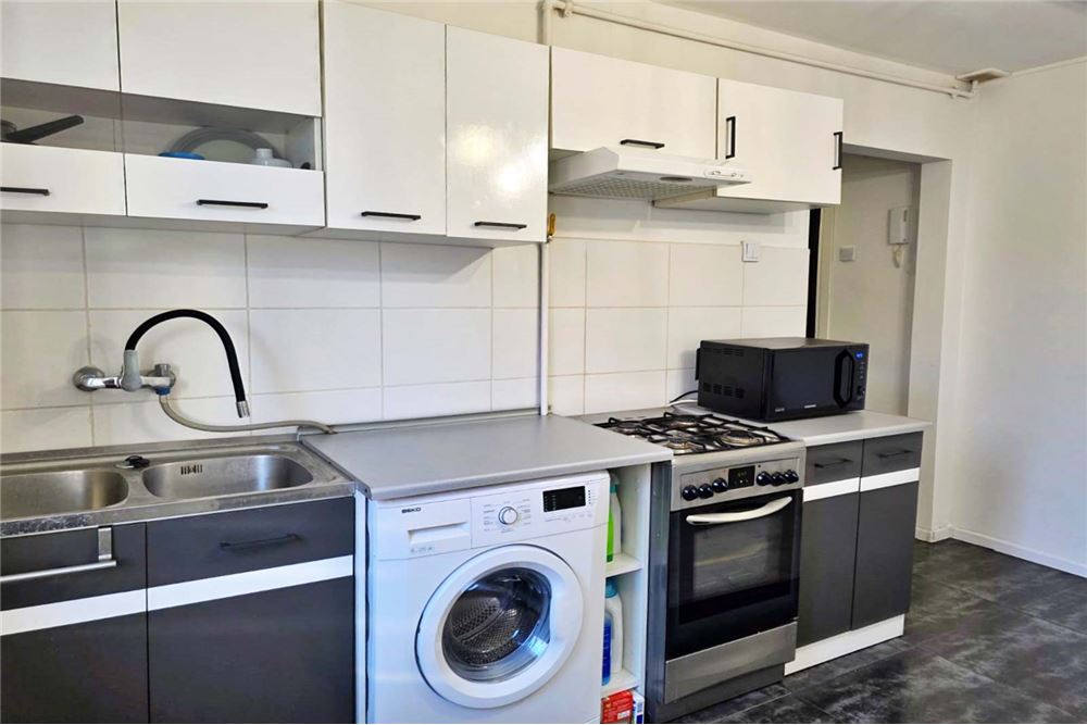 Mieszkanie - Sprzedaż - Zabrze, Polska - 4 - 800061016-1279