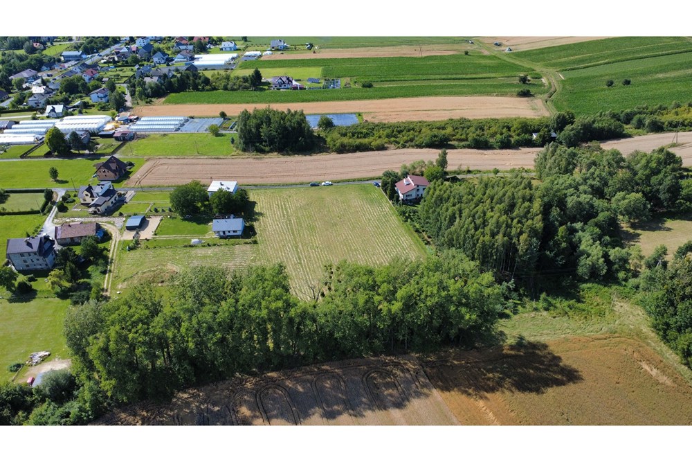 Działka budowlana - Sprzedaż - Andrychów, Polska - dji_fly_20250723_155212_206_1753278819344_photo_optimized.JPG - 800061130-23