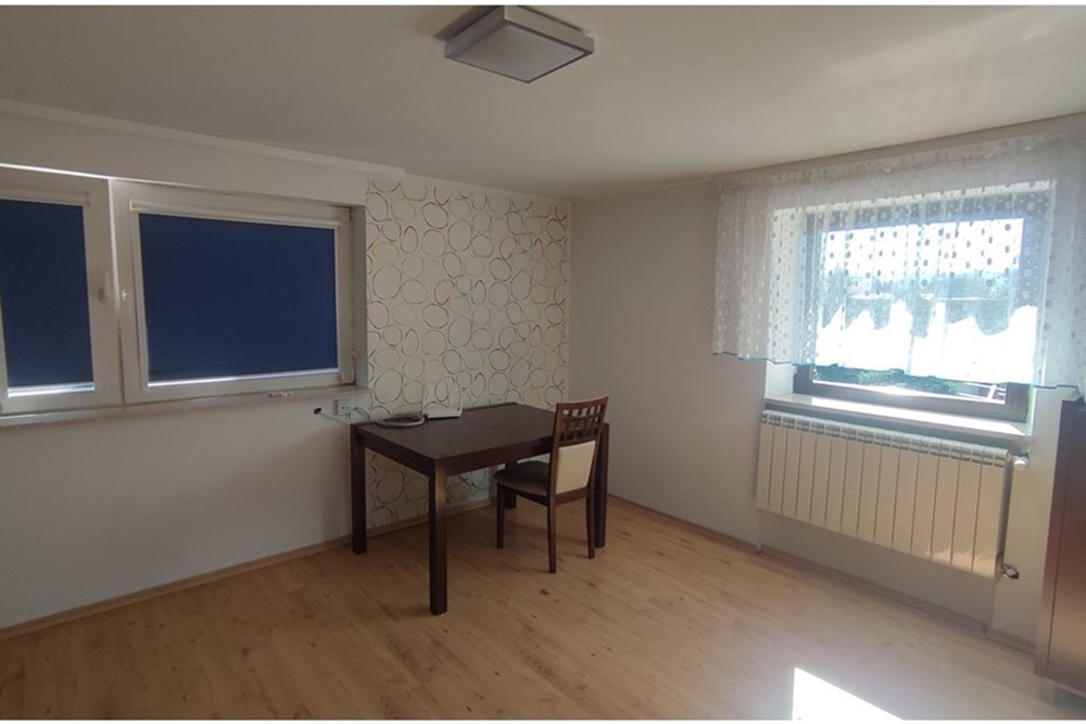 Mieszkanie półbliźniak - Sprzedaż - Żywiec, Polska - 1755095462106.jpg - 800061133-4