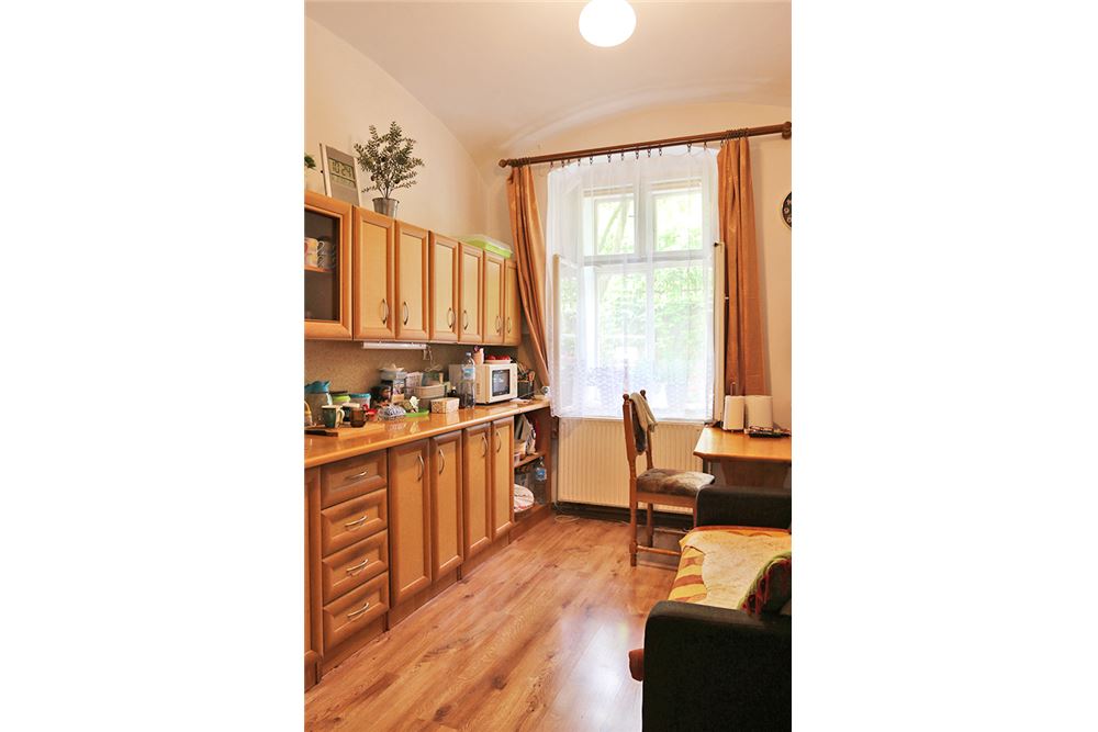 Kamienica - Sprzedaż - Cieszyn, Polska - 51 - 800041001-881