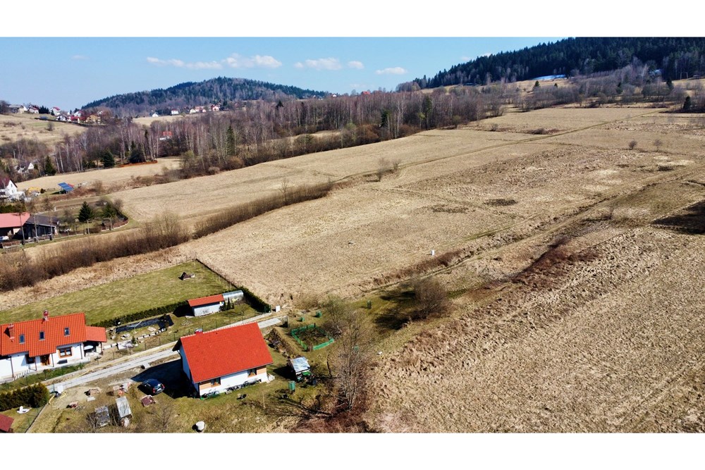 Działka budowlana - Sprzedaż - Kocoń, Polska - dji_fly_20250322_125220_466_1742814744990_photo_optimized.jpg - 800061130-9