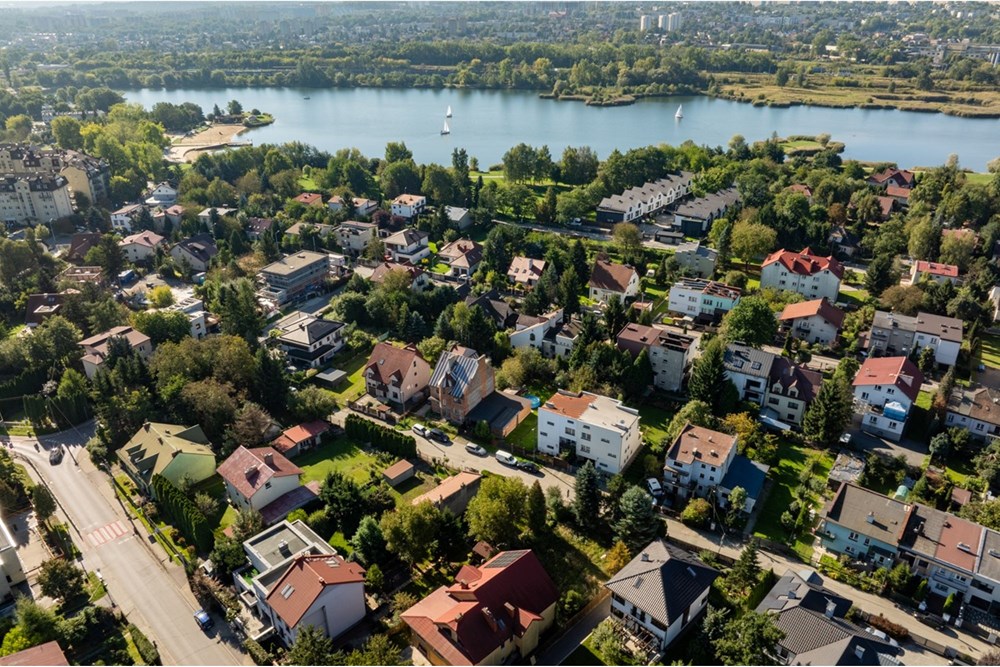 Działka budowlana - Sprzedaż - Kraków, Polska - 20250927-DJI_0592-HDR.jpg - 800241005-214