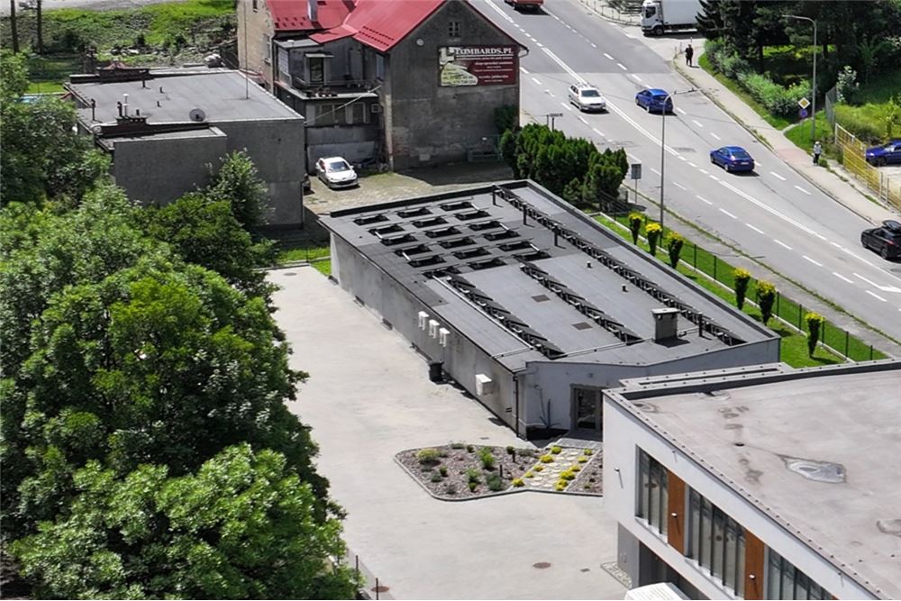 Lokal handlowy/usługowy - Sprzedaż - Cieszyn, Polska - 60 - 800061016-1278
