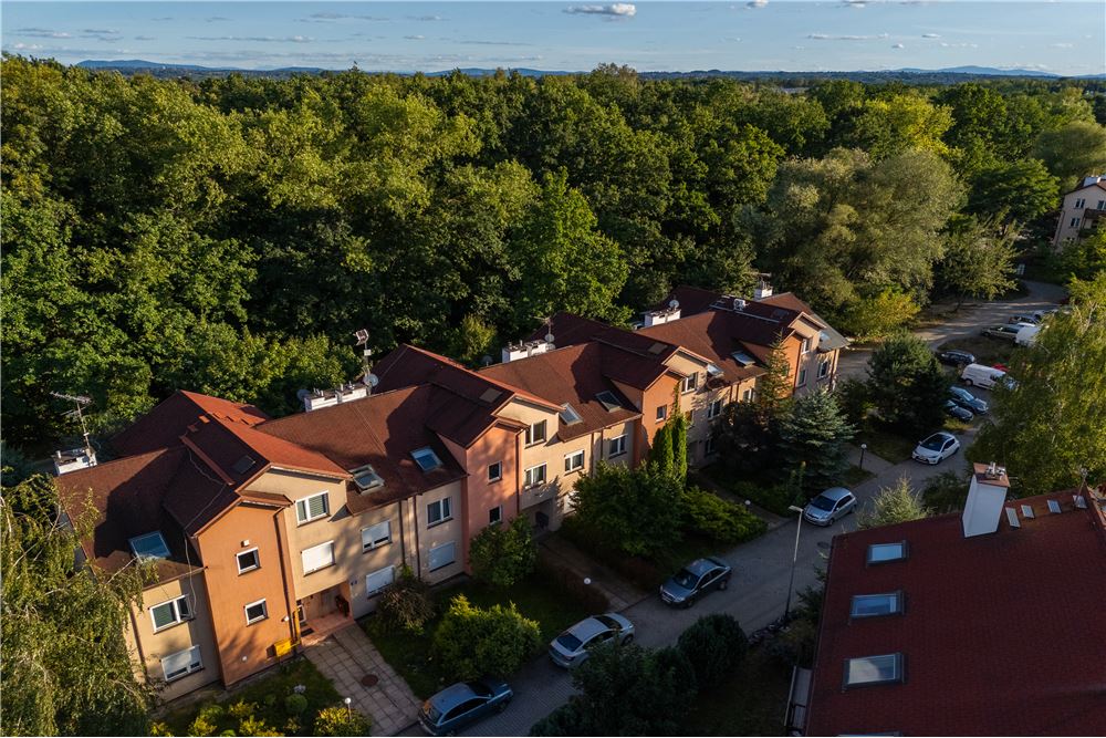 Mieszkanie - Sprzedaż - Kraków, Polska - 35 - 800241005-212