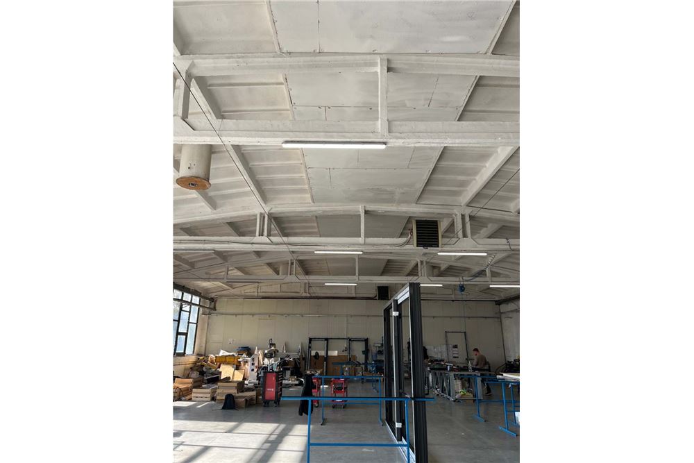 Nieruchomość przemysłowa - Sprzedaż - Bielsko-Biała, Polska - 65 - 800061016-1292