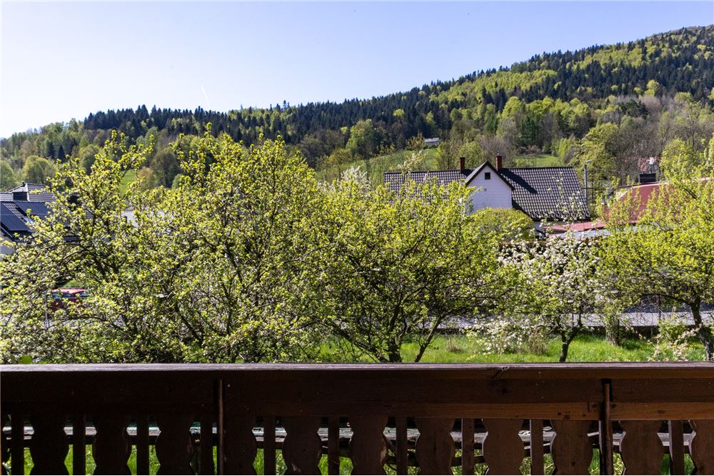 Dom wolnostojący - Sprzedaż - Bystra Śląska, Polska - 22 - 800061103-155