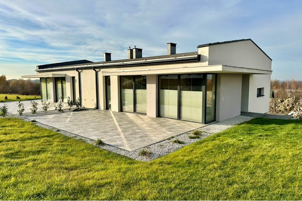 Dom bliźniak - Wynajem - Bielsko-Biała, Polska - 1.jpeg - 800061098-184