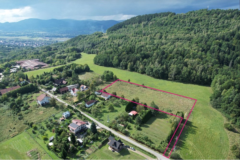 Nieruchomość inwestycyjna - Sprzedaż - Żywiec, Polska - Zrzut ekranu 2025-10-16 o 11.53.04.jpg - 800061098-178