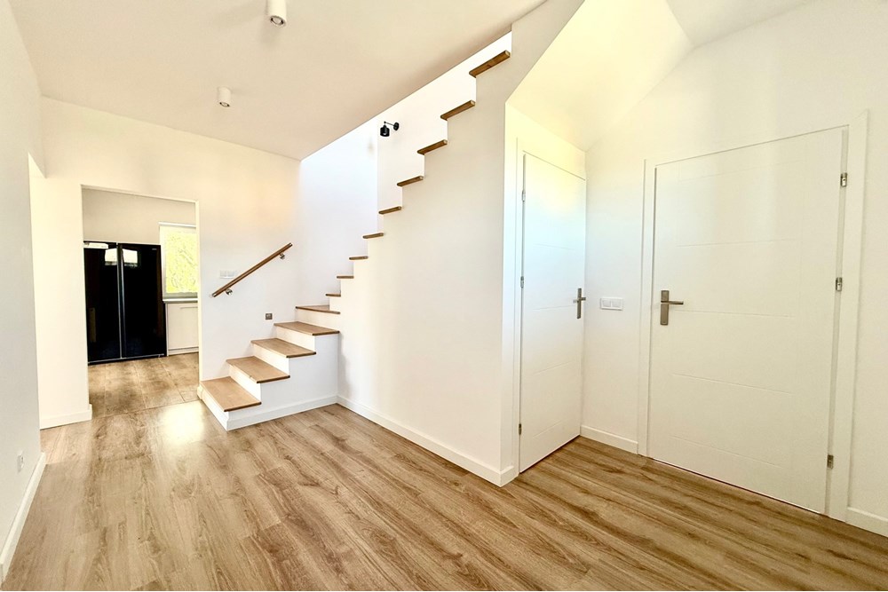 Dom wolnostojący - Sprzedaż - Jaworze, Polska - 10.jpg - 470131040-415