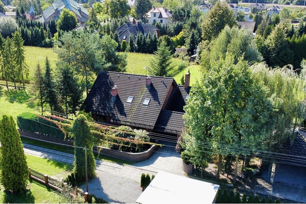 Dom jednorodzinny - Sprzedaż - Piasek, Polska - dji_fly_20250915_111526_83_1757927738744_photo_optimized.jpg - 800061028-545