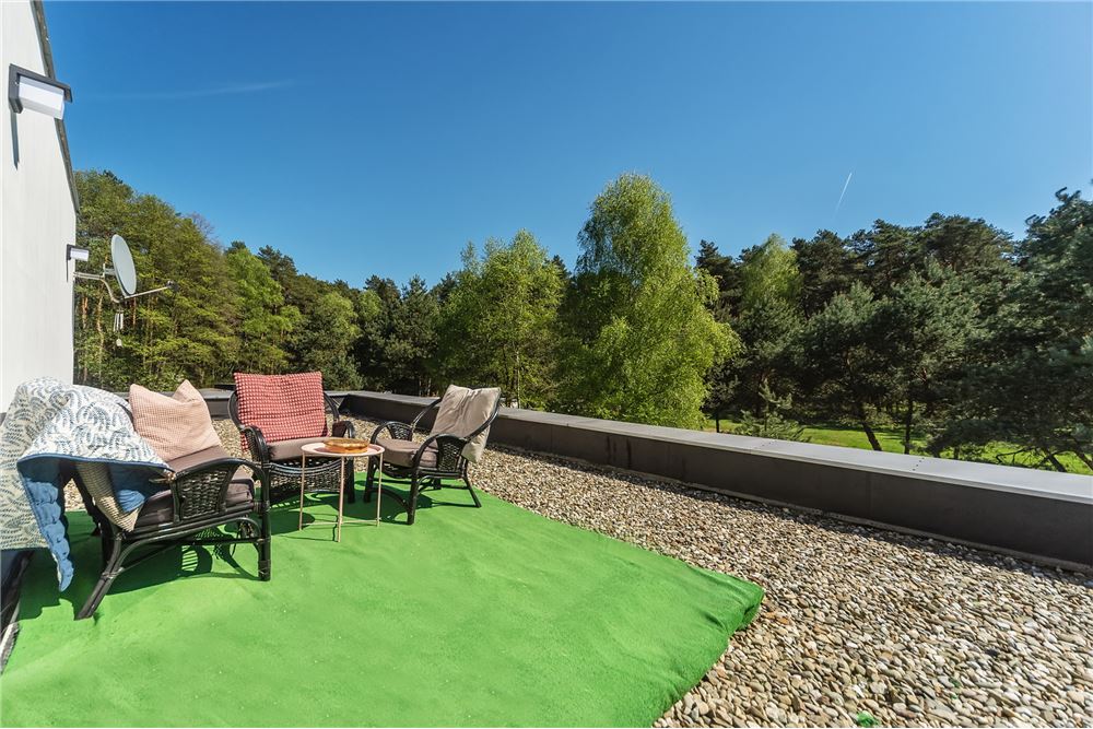 Dom jednorodzinny - Sprzedaż - Tarnowskie Góry, Polska - 68 - 800061076-410