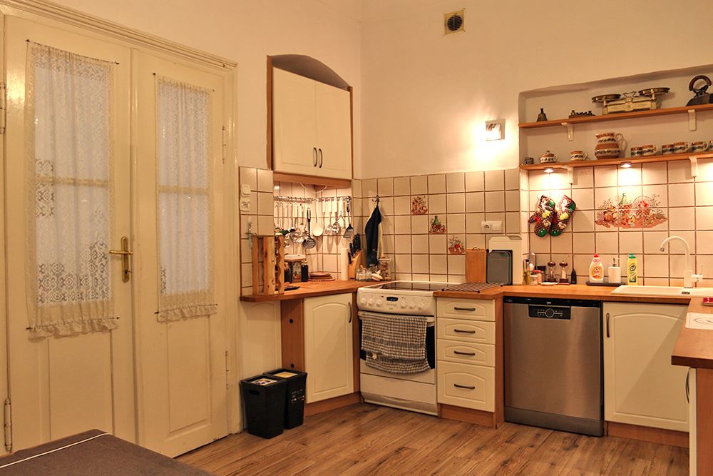 Kamienica - Sprzedaż - Cieszyn, Polska - 40 - 800041001-881