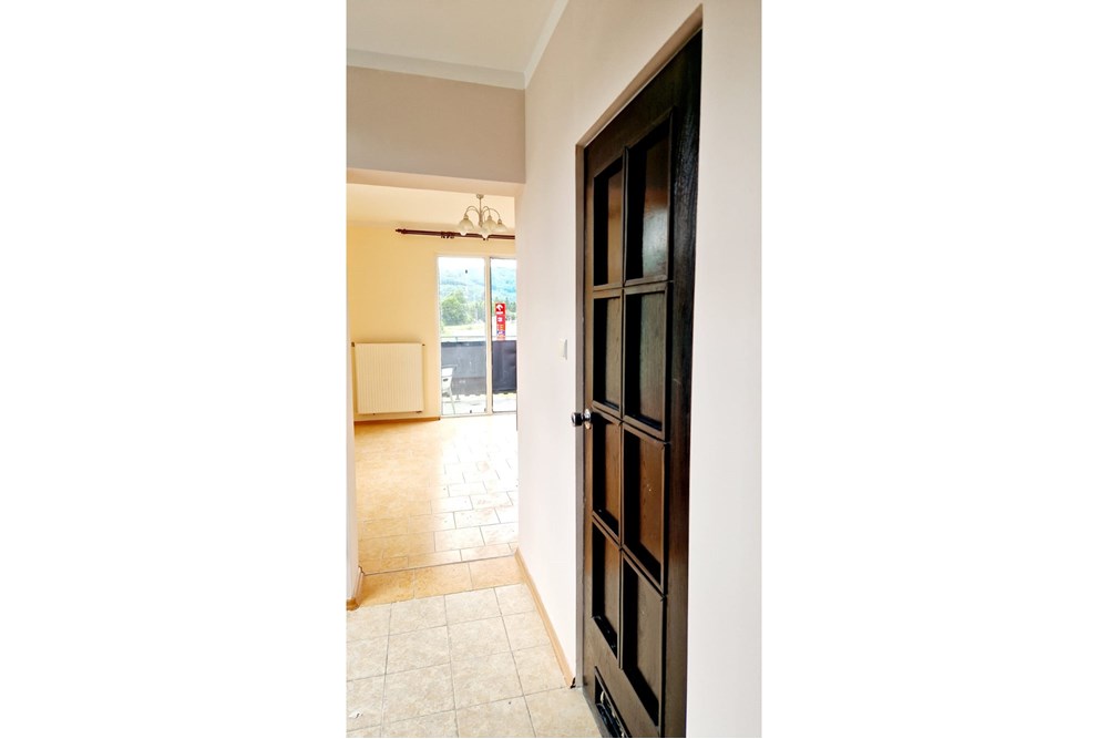 Mieszkanie - Sprzedaż - Ustroń, Polska - ppokój1.jpeg - 470131058-365