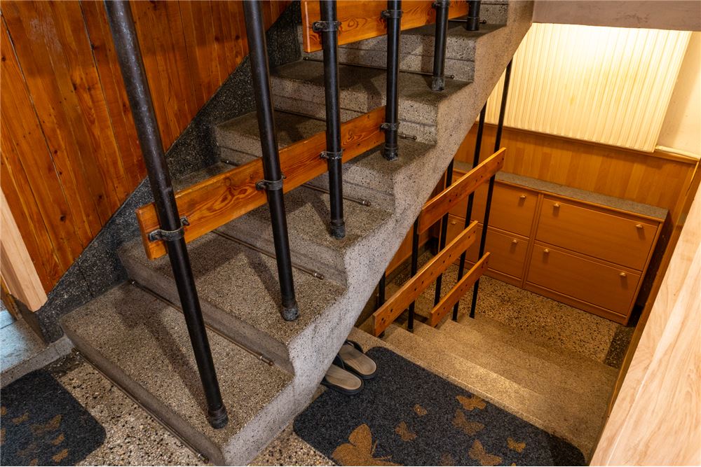 Dom wolnostojący - Sprzedaż - Bystra Śląska, Polska - 38 - 800061103-155