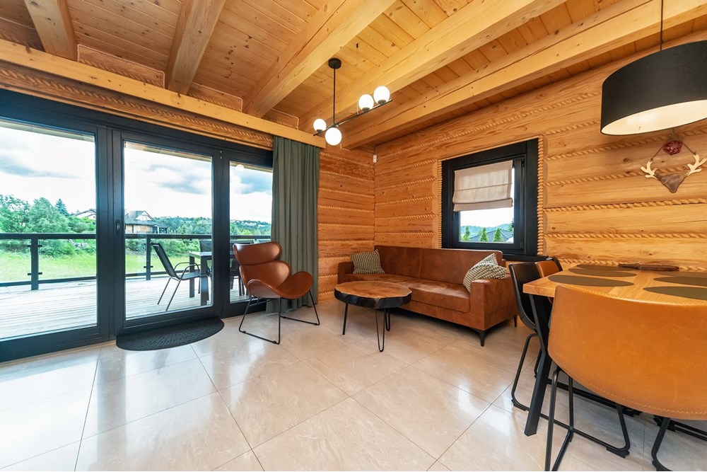 Biznes - Sprzedaż - Istebna, Polska - MIODM_038M.jpg - 800061093-116