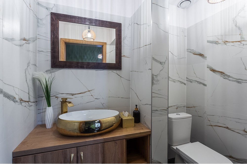 Lokal handlowy/usługowy - Sprzedaż - Łódź, Polska - Lokal-SPA-z-wyposazeniem-na-sprzedaz-Lodz-30.jpg - 470191039-136