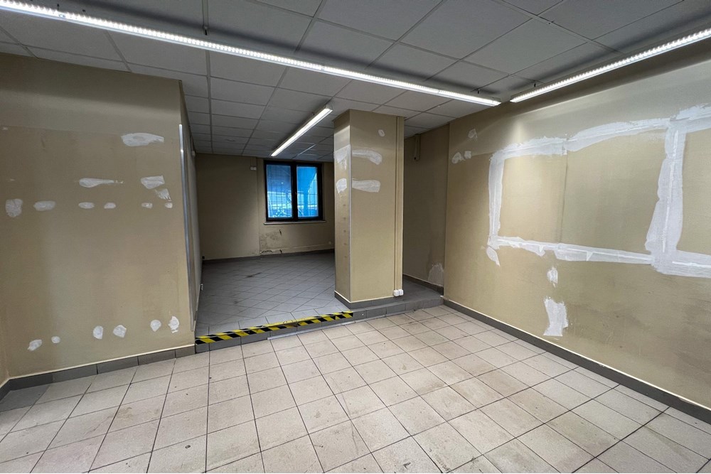 Lokal handlowy/usługowy - Sprzedaż - Rybarzowice, Polska - IMG_1836.jpg - 800061039-524