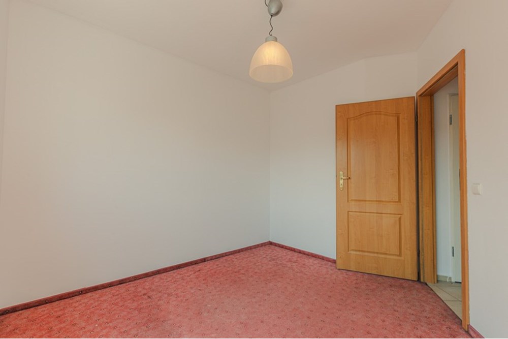 Mieszkanie - Sprzedaż - Bielsko-Biała, Polska - 11.JPG - 470131023-216