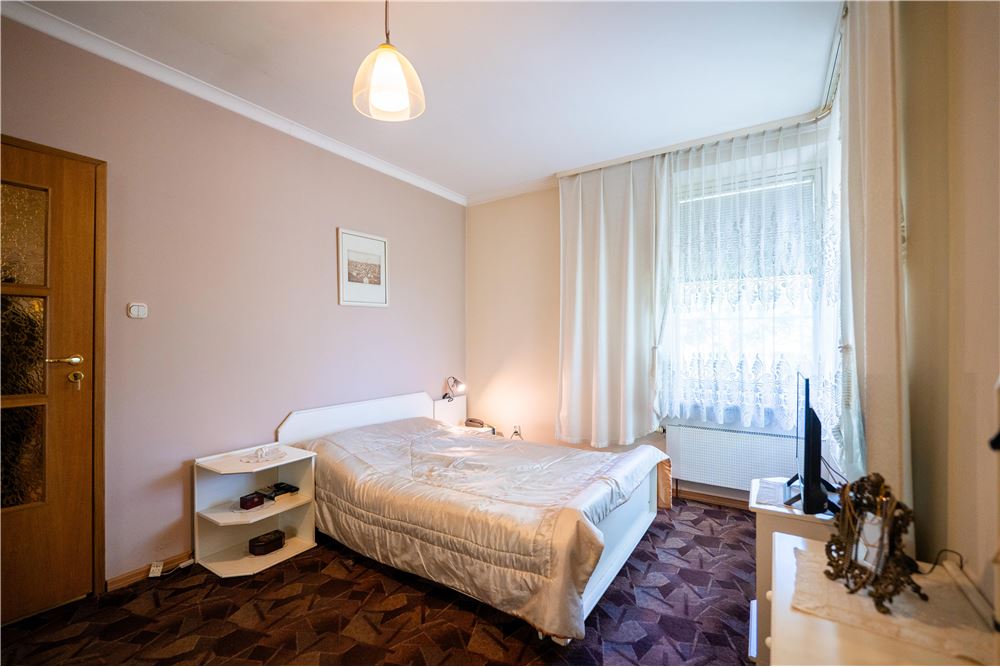 Dom wolnostojący - Sprzedaż - Będzin, Polska - 19 - 800161013-33