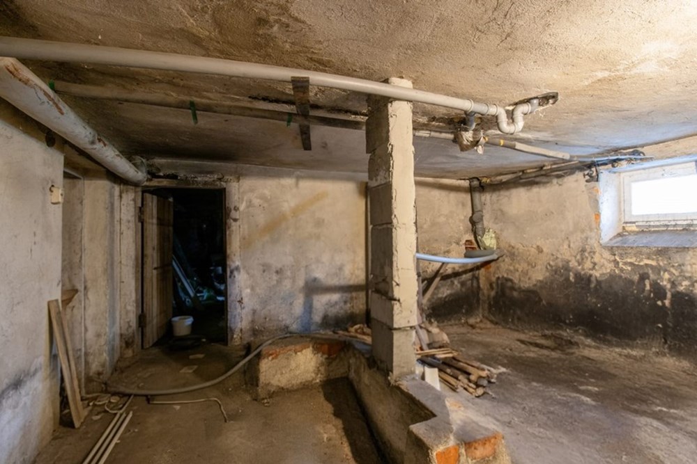 Mieszkanie - Sprzedaż - Bielsko-Biała, Polska - Zdjęcie WhatsApp 2025-10-20 o 03.10.02_ffeba332.jpg - 800061134-9