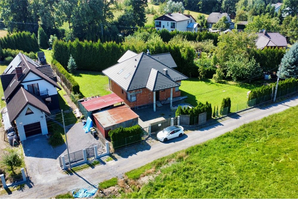 Dom wolnostojący - Sprzedaż - Kaniów, Polska - 30 - 800061016-1276