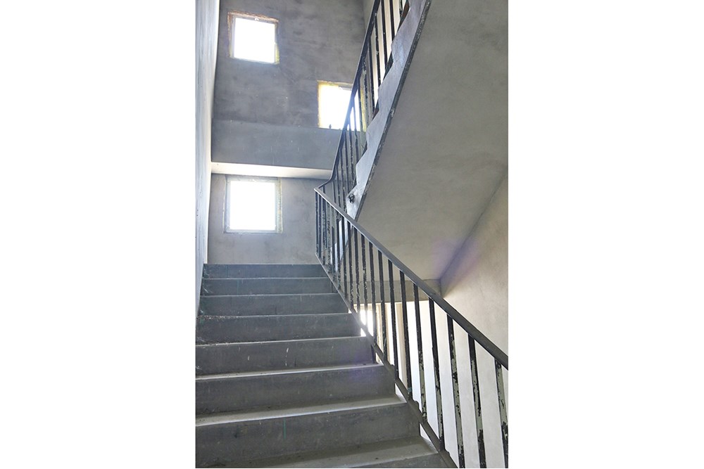 Nieruchomość przemysłowa - Sprzedaż - Bytom, Polska - Bytom Budynek i działka (15).JPG - 800041074-12