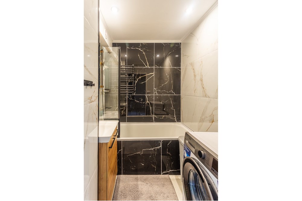 Mieszkanie - Sprzedaż - Łódź, Polska - Mieszkanie-na-sprzedaz-Lodz-20.jpg - 470191060-3