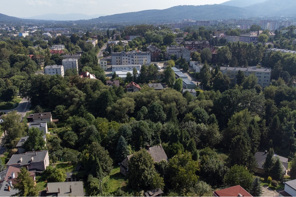 Dom wolnostojący - Sprzedaż - Bielsko-Biała, Polska - DJI_0239.jpg - 800061103-199