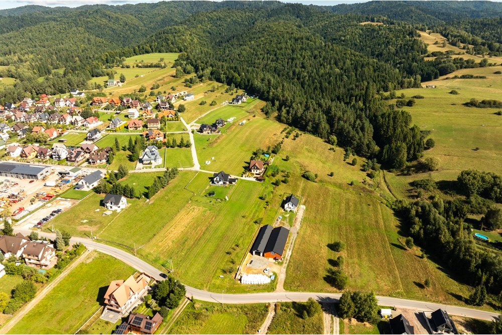 Działka budowlana - Sprzedaż - Maniowy, Polska - 20250912-DJI_0336-HDR.jpg - 800091058-3