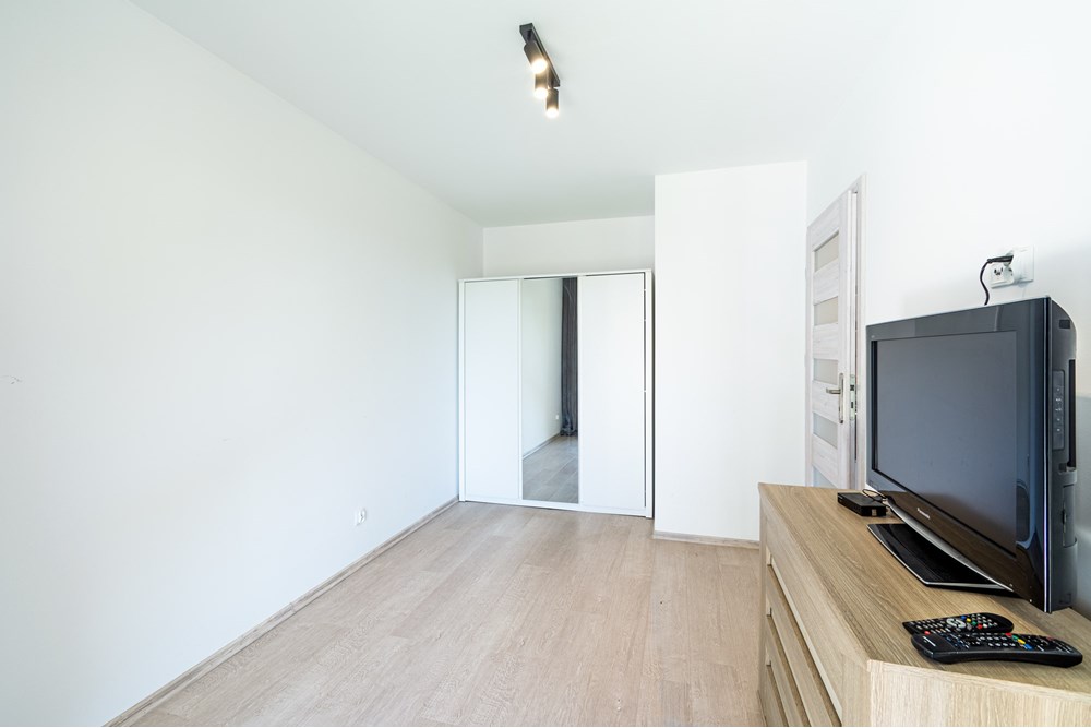 Mieszkanie - Sprzedaż - Kołobrzeg, Polska - 1748468383304.jpg - 790221004-123