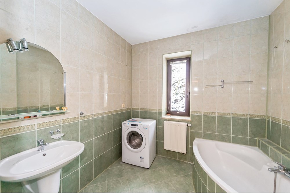 Dom wolnostojący - Sprzedaż - Rajcza, Polska - 17b.jpg - 800061016-1302