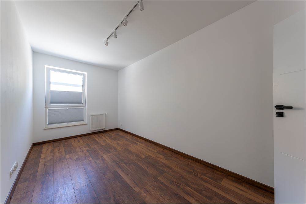 Gyvenamasis - Butas - Żyrardów, Polska - PL - 31 - 810251037-47