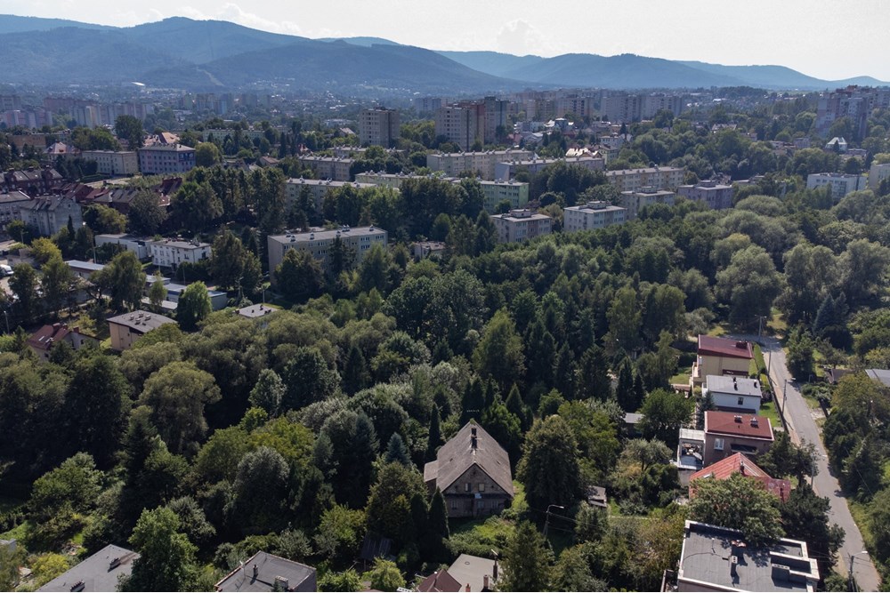 Dom wolnostojący - Sprzedaż - Bielsko-Biała, Polska - DJI_0235.jpg - 800061103-199