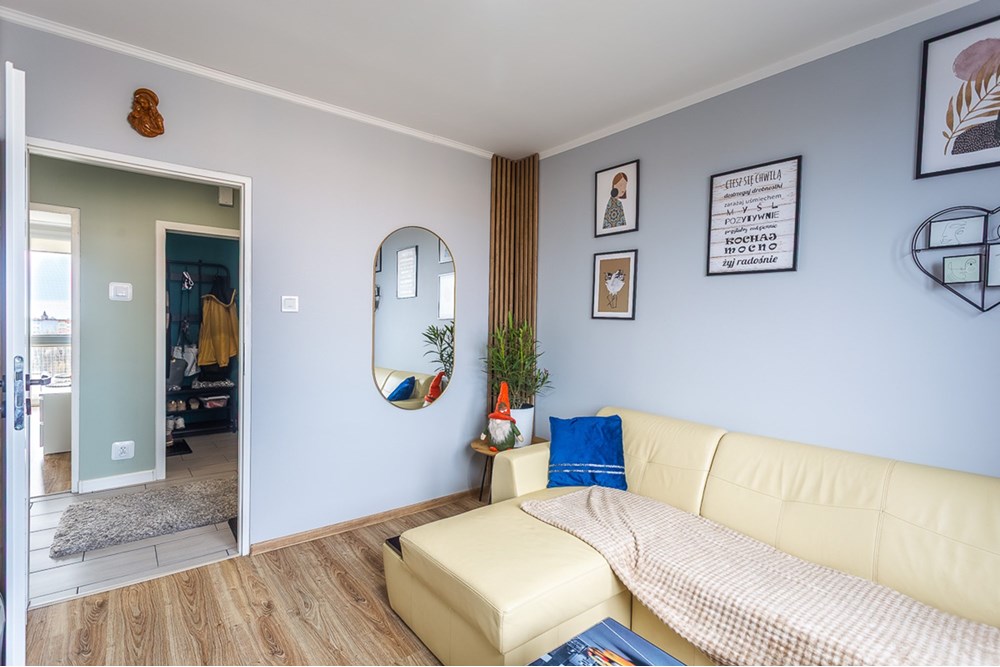 Mieszkanie - Sprzedaż - Łódź, Polska - Mieszkanie-na-sprzedaz-Lodz-24.jpg - 470191060-3