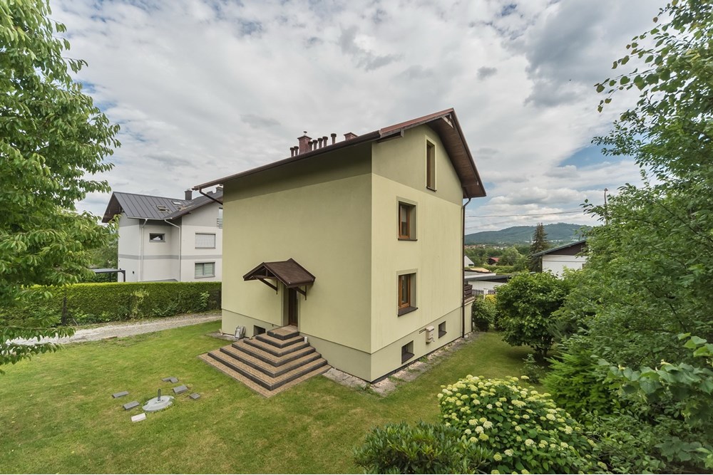 Dom wolnostojący - Sprzedaż - Bielsko-Biała, Polska - KRZE_006M.jpg - 800061100-87