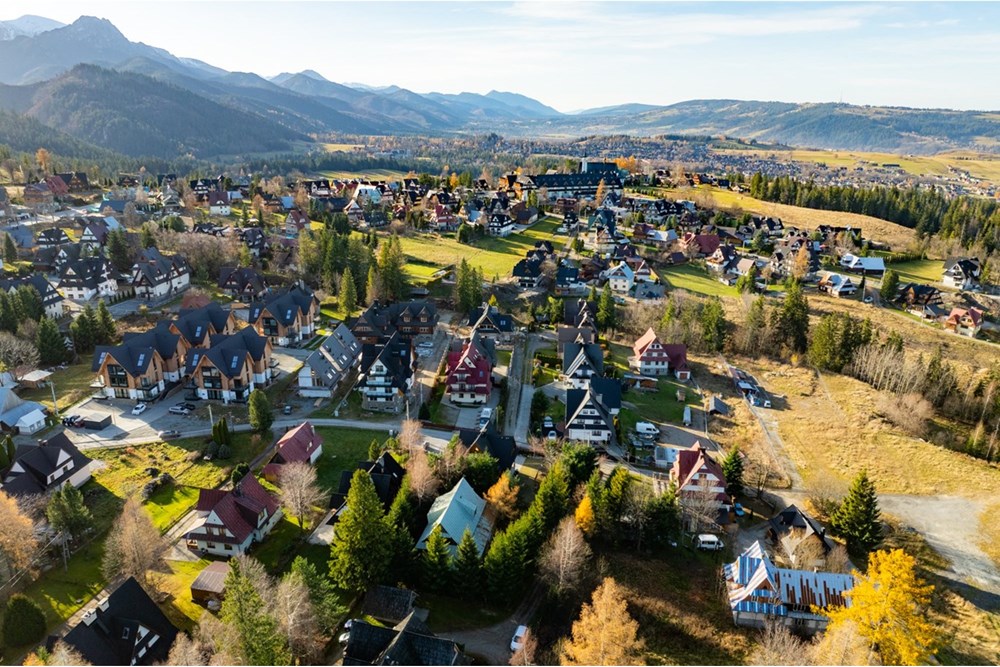 Dom wolnostojący - Sprzedaż - Zakopane, Polska - 20251114-DJI_0944-HDR.jpg - 800091055-12