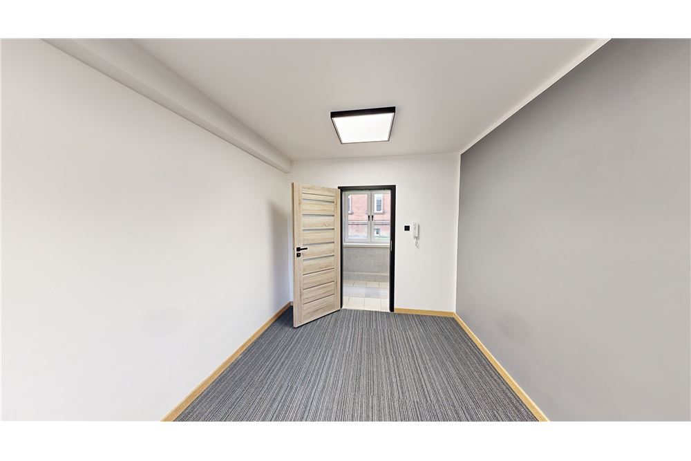 Lokal handlowy/usługowy - Sprzedaż - Koszalin, Polska - 4 - 470281002-135