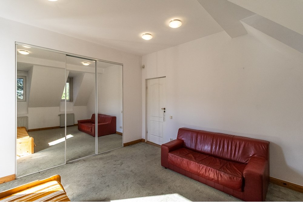 Dom jednorodzinny - Sprzedaż - Konstantynów Łódzki, Polska - Dom-na-sprzedaz-Konstantynow-Lodzki-30.jpg - 470191057-31