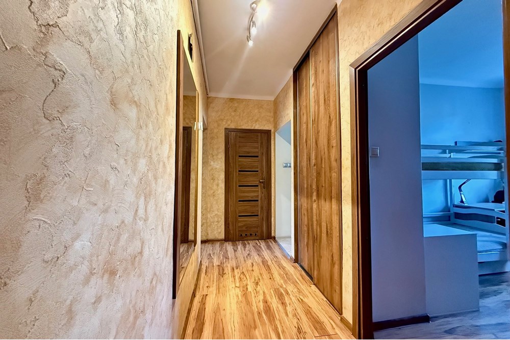 Mieszkanie - Sprzedaż - Bielsko-Biała, Polska - 7.jpeg - 470131040-440