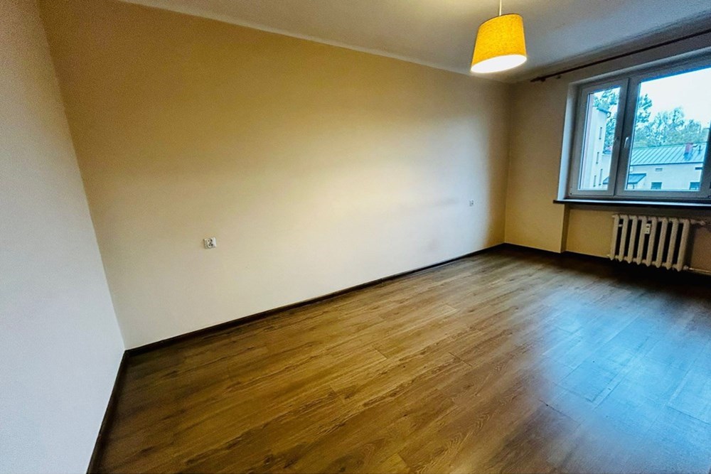 Mieszkanie - Sprzedaż - Cieszyn, Polska - 8.jpg - 800061135-2