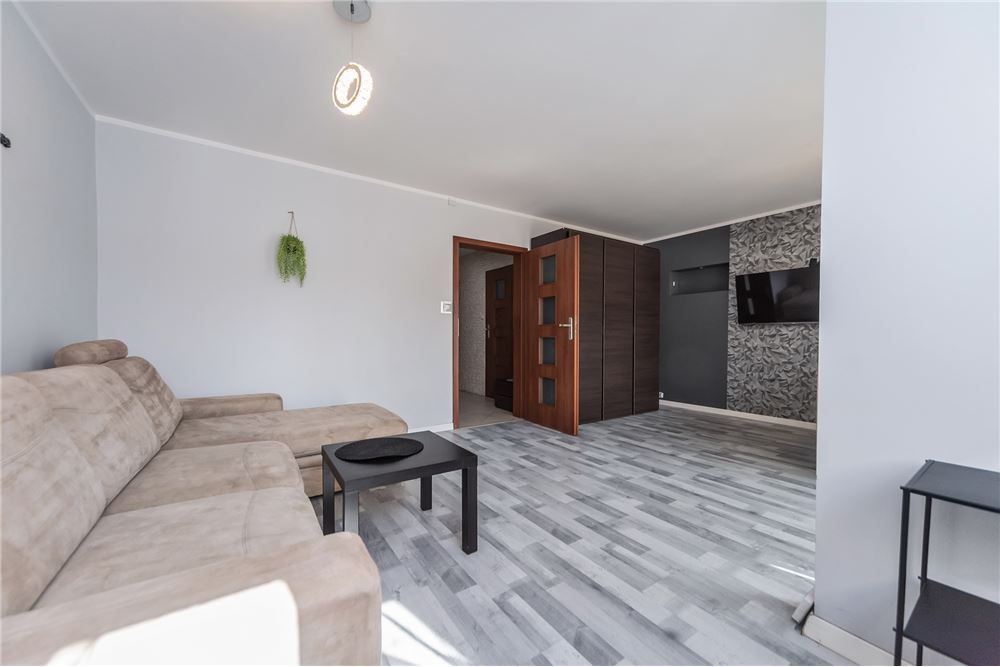 Mieszkanie - Sprzedaż - Bielsko-Biała, Polska - 2 - 800061057-102