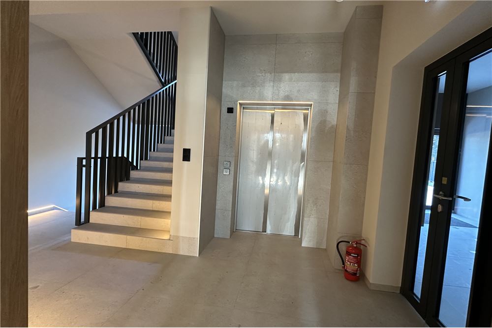 Mieszkanie - Sprzedaż - Bielsko-Biała, Polska - 6 - 800061093-108