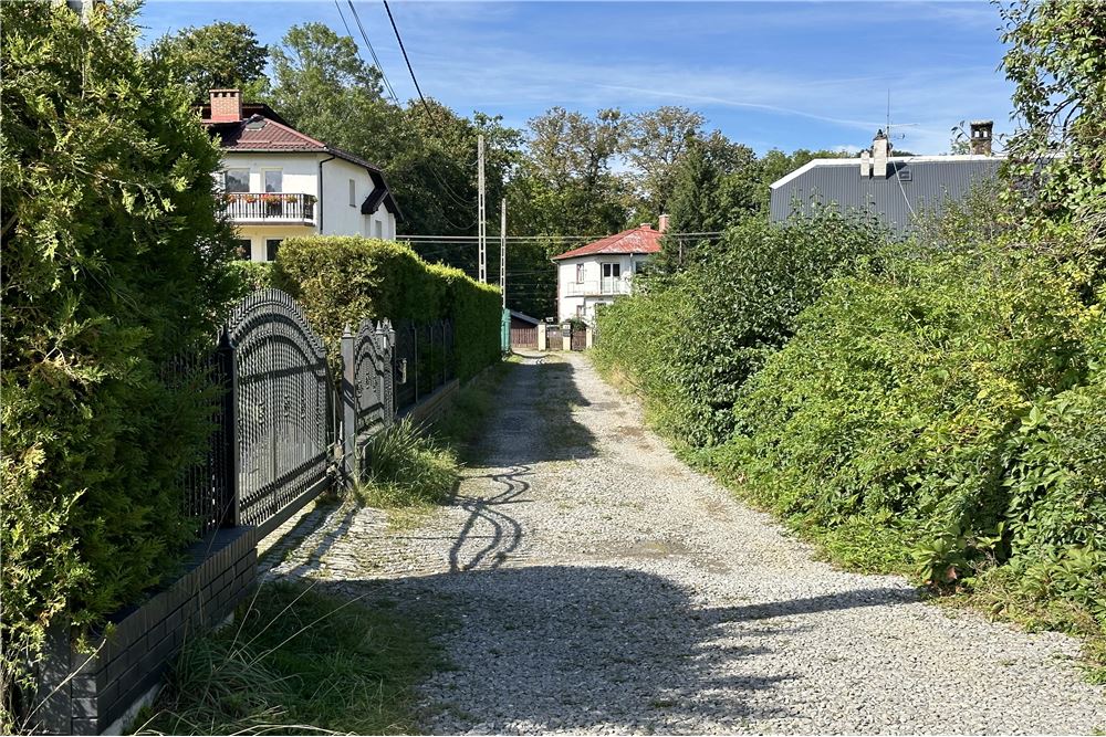 Działka budowlana - Sprzedaż - Bielsko-Biała, Polska - 15 - 800061103-181