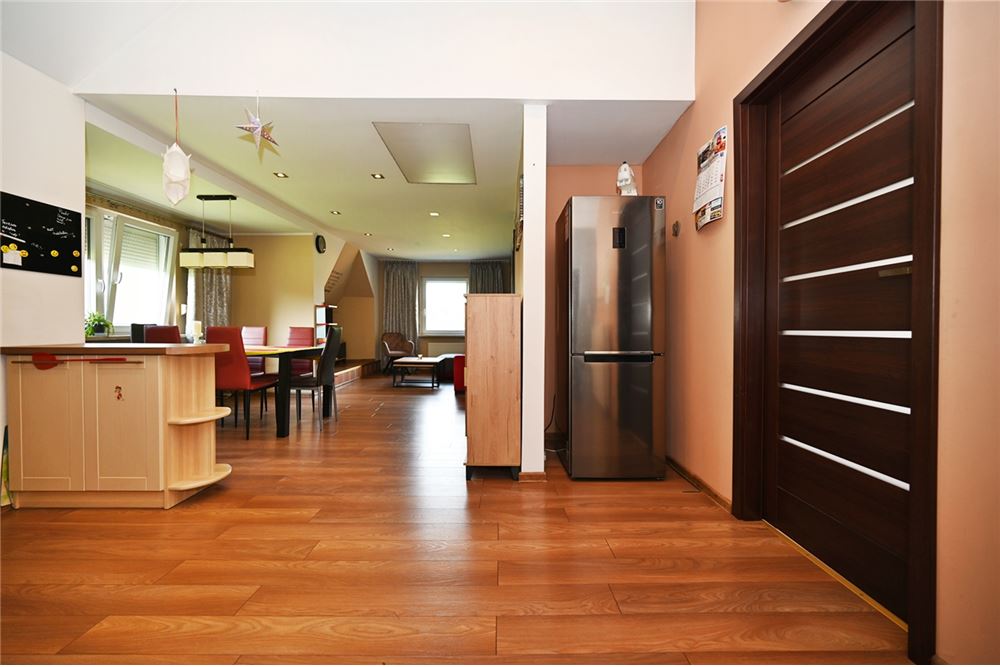 Dom dwurodzinny - Sprzedaż - Pewel Mała, Polska - 12 - 470131040-433