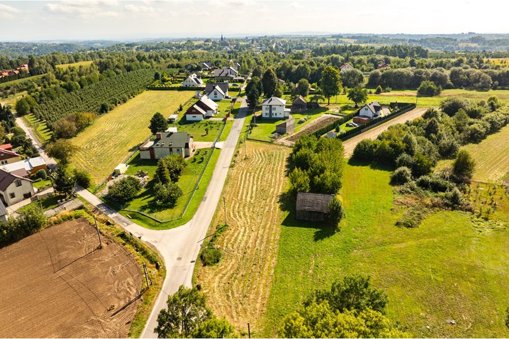 Działka - Sprzedaż - Smardzowice, Polska - 20250909-DJI_0160-HDR.jpg - 800241032-74