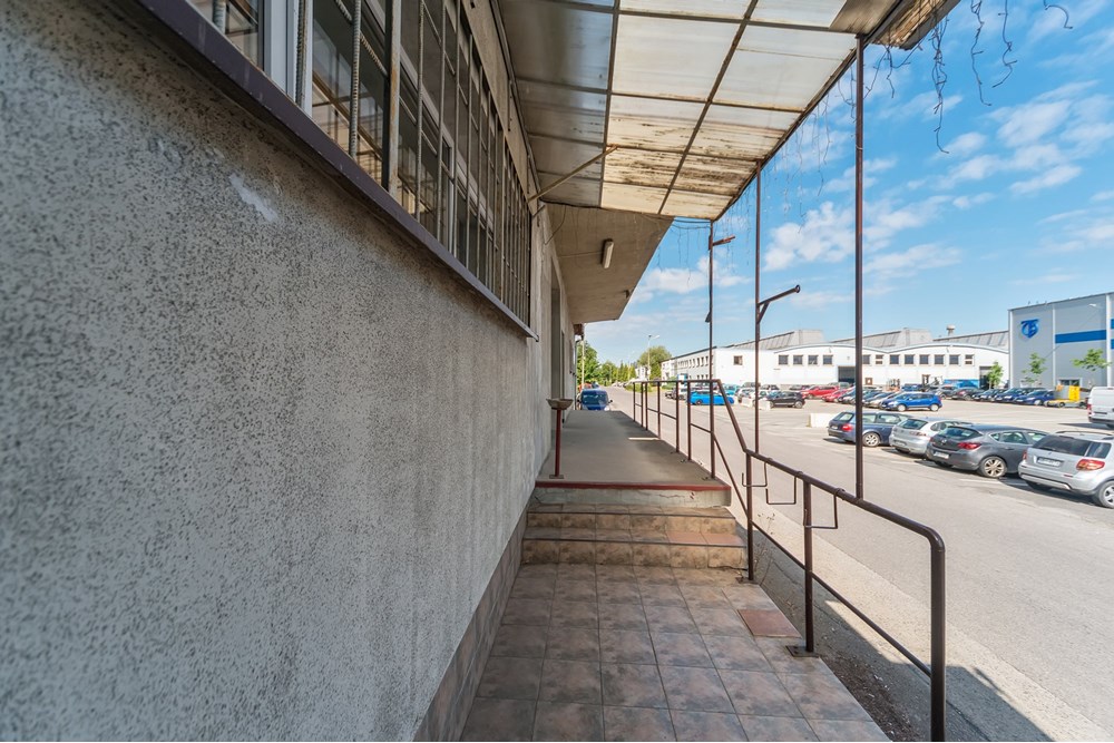 Nieruchomość przemysłowa - Sprzedaż - Bielsko-Biała, Polska - ZIBI_047D.jpg - 800061127-28