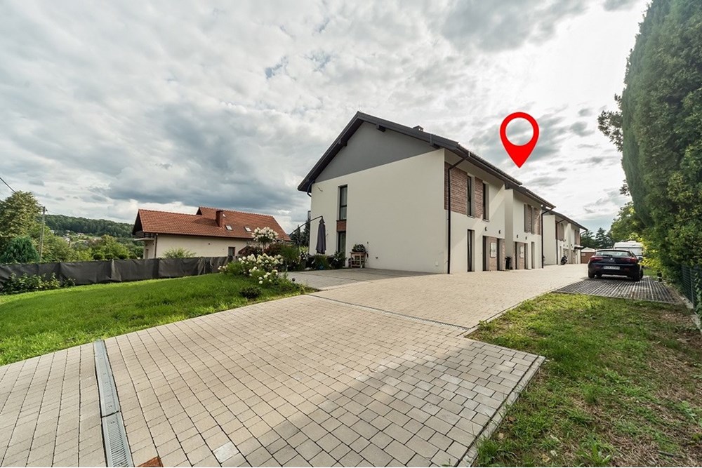 Mieszkanie - Sprzedaż - Wadowice, Polska - 1.jpg - 470131026-164