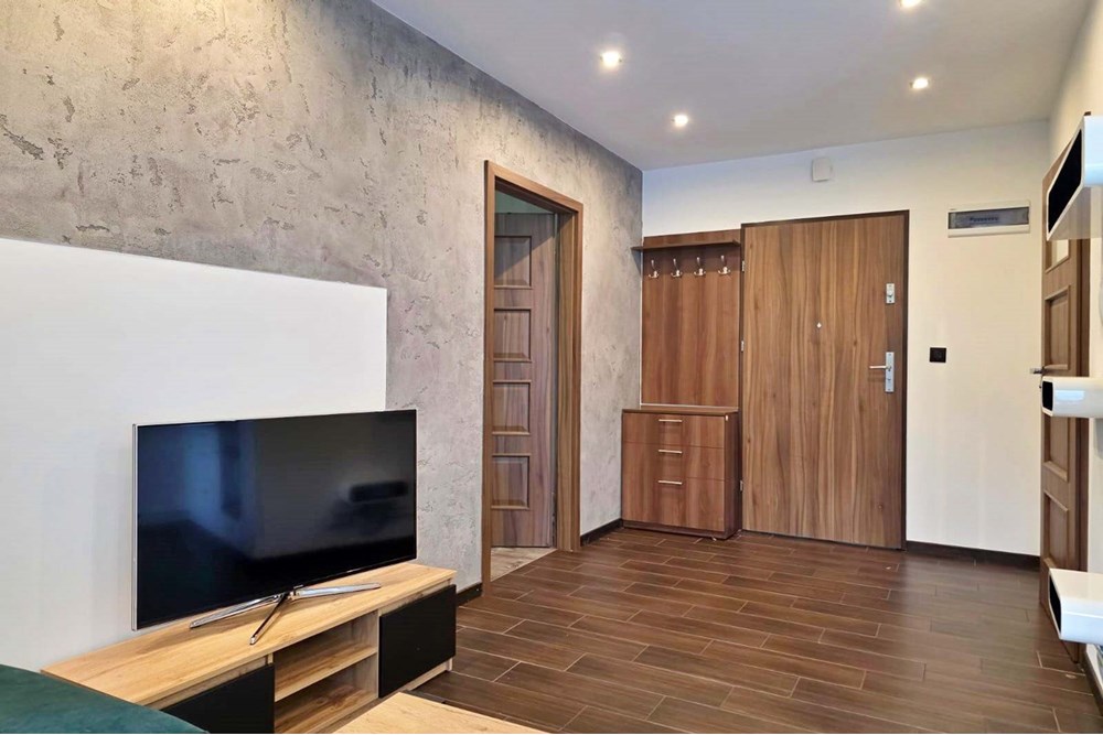 Mieszkanie na parterze - Sprzedaż - Bielsko-Biała, Polska - 9.jpg - 800061016-1271