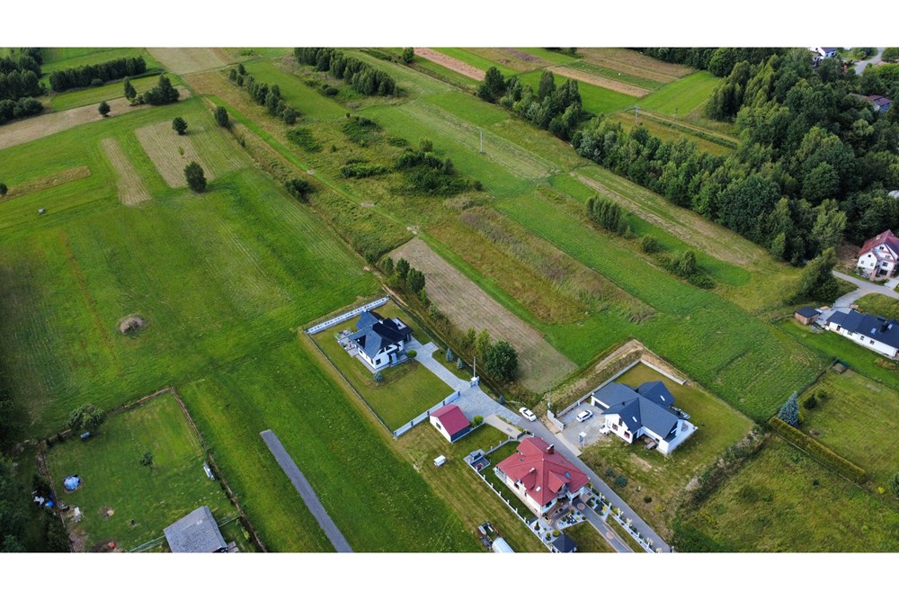 Działka - Sprzedaż - Ślemień, Polska - dji_fly_20250723_171856_238_1753284424158_photo_optimized.JPG - 800061130-24