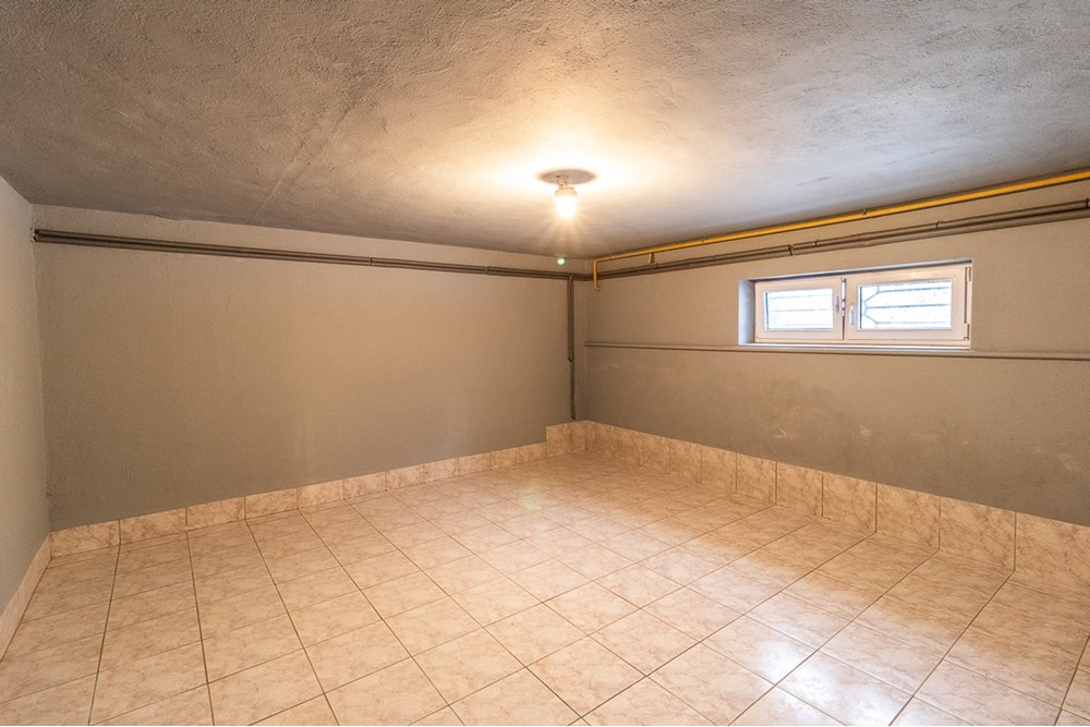 Dom wolnostojący - Sprzedaż - Łódź, Polska - Dom-na-sprzedaz-Lodz-17.jpg - 470191057-47